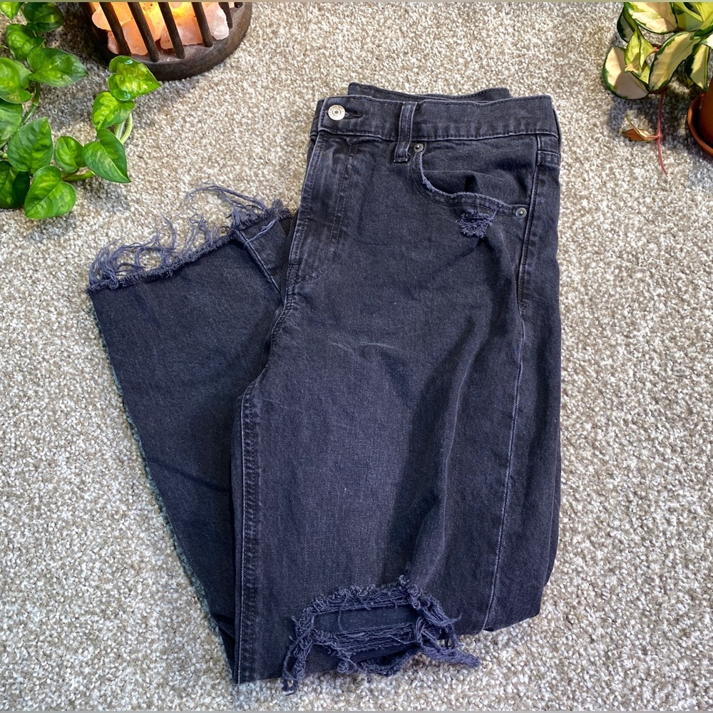 GAP High Rise Ripped Jeans - Picture 2 of 5